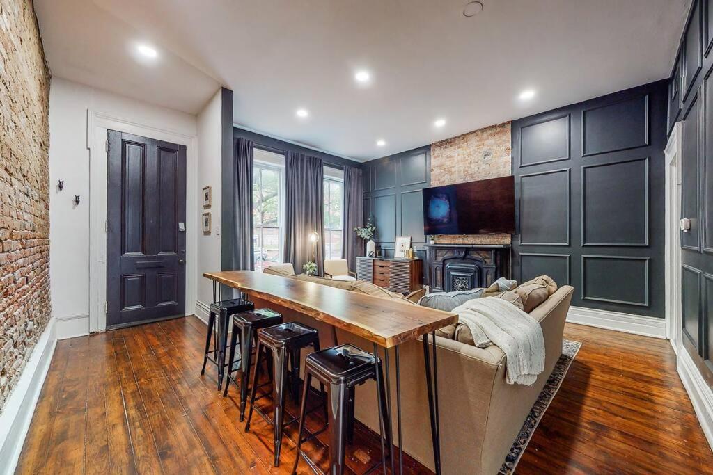 New Luxury Near Downtown Close To Nulu Louisville