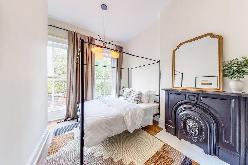 New Luxury Near Downtown Close To Nulu Holiday home